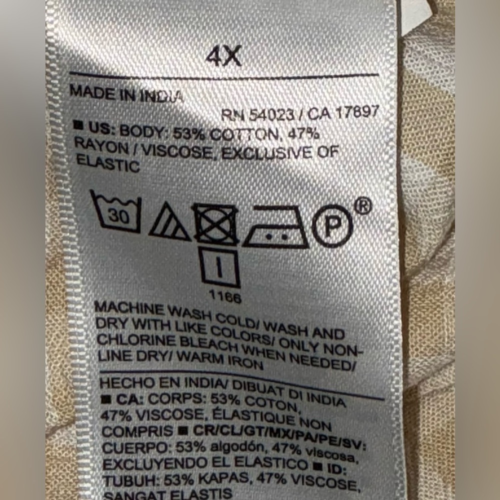 Old Navy Gingham Spaghetti Strap Women's Top (NWOT) - Picture 8 of 8